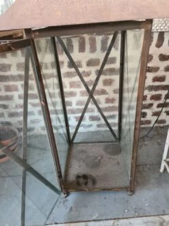 Lanterne De Jardin En Fer Et Verre -Jardin Fournitures Boutique 0195c90c aca2 4e53 a2ed 4235803ea01d