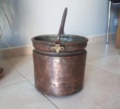 Chaudron Antique En Cuivre Laiton Et Fer Forgé -Jardin Fournitures Boutique 049a54e4 f5a6 40f5 9e72 32743943a874