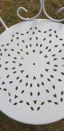 Salon de jardin composé d une table tripode démontable (3 vis) -Jardin Fournitures Boutique 09029346 a243 41b5 baea 1f15dd92ce5b