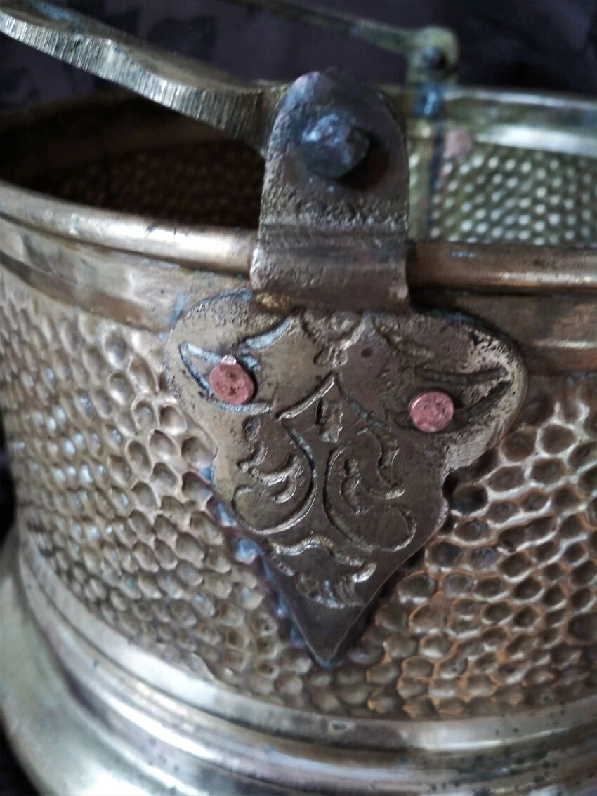 Chaudron Tripode En Cuivre Et Bronze 14 Chaudron Tripode En Cuivre Et Bronze – Image 12