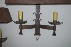 Paire D’appliques Murales Extérieures En Fer Patiné Du Milieu Du Siècle -Jardin Fournitures Boutique 0a549caf 1681 40b9 aeb3 a5fe8d00b723