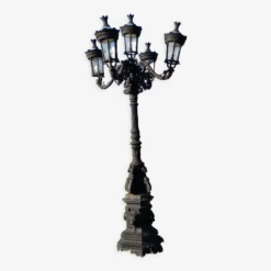 Candélabre En Fonte