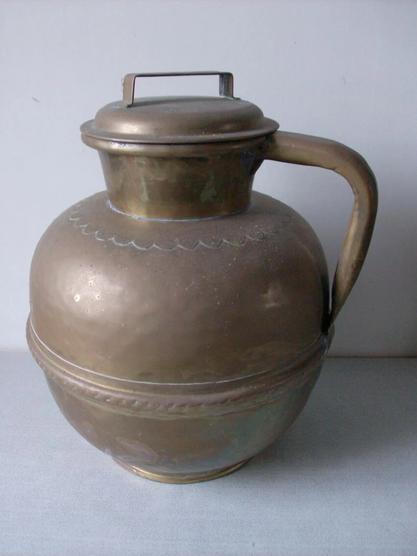 Ancienne Canne à Lait En Laiton Signé Atelier Cuivre Villedieu Campagne Normande 4 Ancienne Canne à Lait En Laiton Signé Atelier Cuivre Villedieu Campagne Normande – Image 2