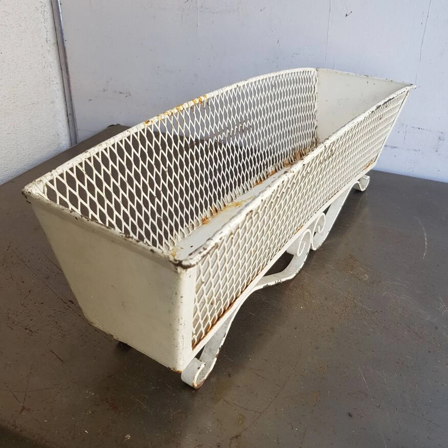 Jardinière Années 1950 En Fer Forgé 4 Jardinière Années 1950 En Fer Forgé – Image 2