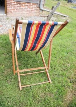 Ancien Transat Avec Repose Pied – Toile Bayadère -Jardin Fournitures Boutique 0bd110e3 2af4 4ce8 b35b db8639ac78e1