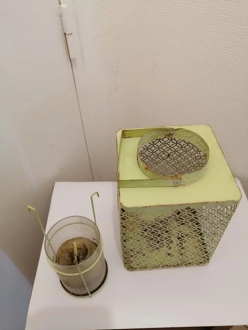 Paires De Lanterne En Metal Avec Bougies De Jardin 9 Paires De Lanterne En Metal Avec Bougies De Jardin – Image 7