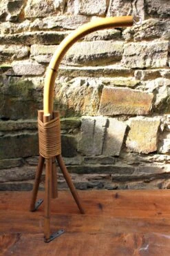 Porte Plante Vintage En Rotin Années 70 -Jardin Fournitures Boutique 135cbd32 1bb9 474f 8c3e efc50936a7ec