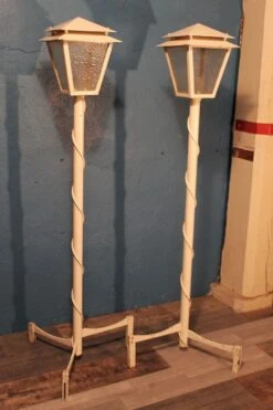Paire De Lampadaires "réverbère" 1950 -Jardin Fournitures Boutique 137ab72a 1346 45f6 9dc2 15507a2b041b