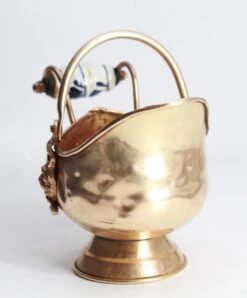 Seau De Frêne En Cuivre Tête De Lion -Jardin Fournitures Boutique 17854e0f d3fa 42b8 88db 0bb8abc14990