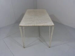 Table De Jardin En Acier Perforé Blanc Des Années 1950 -Jardin Fournitures Boutique 1797bfd8 4c57 4acb b021 90ec69ab9e95
