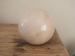 Boule Ou Sphère Minérale Décorative En Marbre Ou Pierre N°9 -Jardin Fournitures Boutique 1a19c1db bfff 4630 9b11 7880a8399fd9