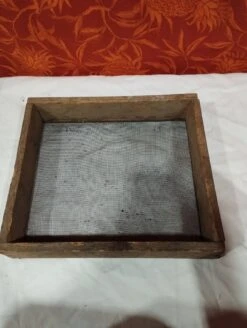 Ancien Tamis De Maçon En Bois -Jardin Fournitures Boutique 1aab1c78 4dd5 43a4 ba23 8b7ad8f8f9d7