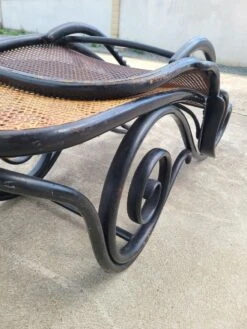 Chaise Longue Thonet Canngage Et Bois De Hêtre Courbé Vers 1900 -Jardin Fournitures Boutique 1cb283dc 9a51 40cc 86fb f3ee35994153