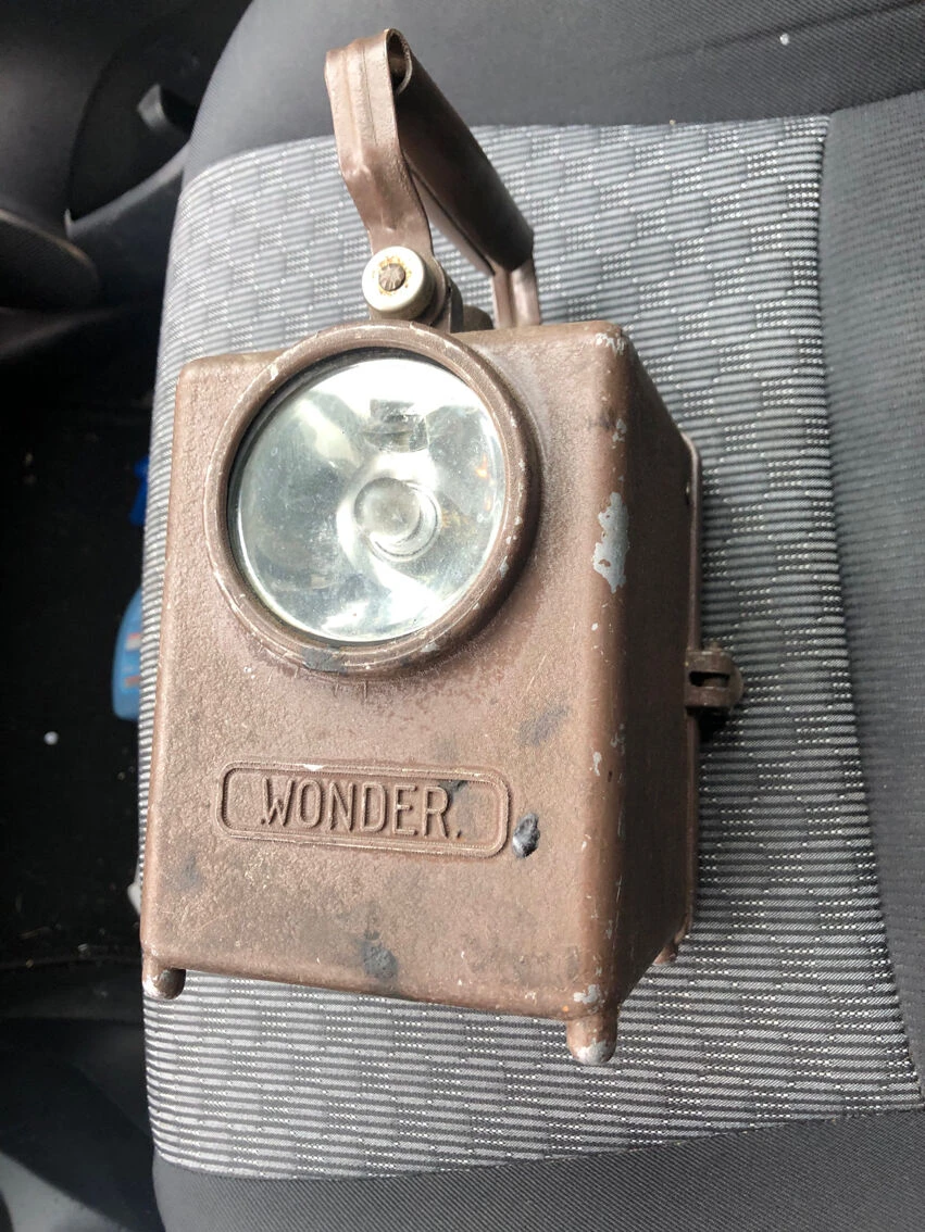 Ancienne Lampe De Manœuvre Vintage 4 Ancienne Lampe De Manœuvre Vintage – Image 2