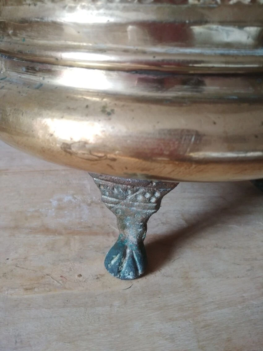 Chaudron Tripode En Cuivre Et Bronze 9 Chaudron Tripode En Cuivre Et Bronze – Image 7