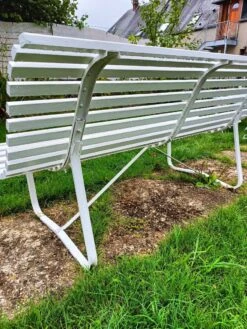 Banc De Jardin Ancien Avec Pieds En Métal -Jardin Fournitures Boutique 21057664 a2a7 41e6 a0e7 599679ccbc8f