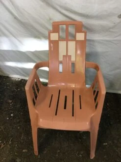 Chaises Créées Par Pierre Paulin -Jardin Fournitures Boutique 212e3917 9c8d 4025 9da6 44c49906222f