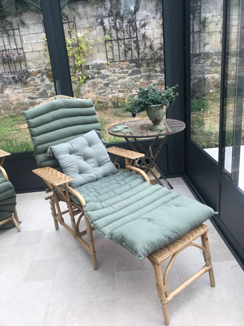 Paire De Chaises Longues En Rotin, De Style « Jardin D’hiver » 11 Paire De Chaises Longues En Rotin, De Style « Jardin D’hiver » – Image 9