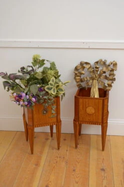 Paire De Jardinières Edwardienne -Jardin Fournitures Boutique 249ce35a a6e5 4d3a b2c5 22d8cb1aa82c