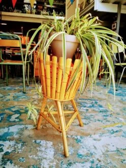 Porte-plantes Tripode En Rotin Et Bambou -Jardin Fournitures Boutique 27a32470 b6d6 4efc 80f5 56d3bef84c1e