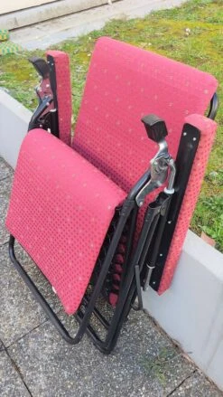 Chaise Longue Relax En Métal Et Matelas De Tissus Année 80 -Jardin Fournitures Boutique 28041fce 44b7 46b0 abd7 d422639ec3c1