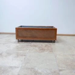 Jardinière D'intérieur En Rotin -Jardin Fournitures Boutique 2e5e4109 6e3b 4738 a073 f49c3781efe7