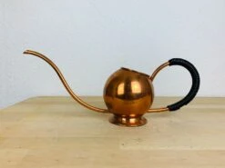 Arrosoir En Cuivre Scandinave, Poignée Scoubidou -Jardin Fournitures Boutique 2e8e3e09 22e7 4fa8 9c79 0e3caba2660f