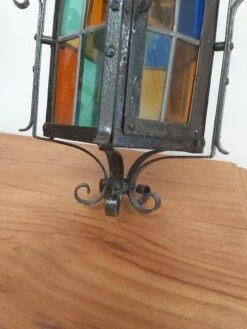 Lanterne En Fer Forgé Et Vitraux -Jardin Fournitures Boutique 2ed3ea0f 7e10 47ff b627 e1a75d75984f