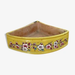 Boite Faience Jaune à Décor De Fleurs Du Printemps