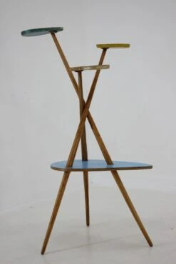 Porte-plante Des Années 1960, Tchécoslovaquie -Jardin Fournitures Boutique 32c3f319 85c2 48bd 90d8 2e8c2ccde1c2