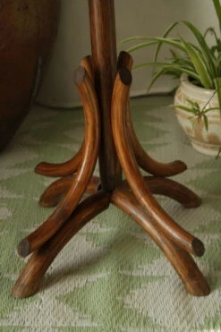 Porte-plante Vintage Roseau Tréssé Bois Courbé -Jardin Fournitures Boutique 34e23368 e03c 48d3 a81c dedccdc1b7b1