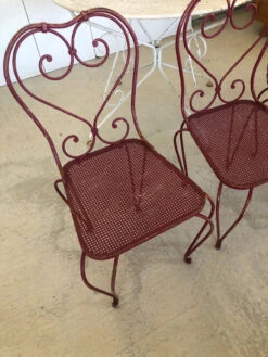 Ancienne Table Et 4 Chaises En Fer Forgé -Jardin Fournitures Boutique 3546dca6 a583 4f4d b419 643425fddec3