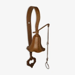 Cloche De Jardin En Fer Et Fonte