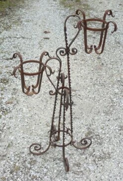 Support à Pots De Fleur Fer Forgé Vintage 1950-60 -Jardin Fournitures Boutique 37668309 d8a9 47d1 a99d 82560ae11417