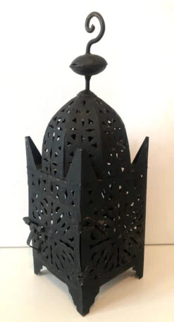 Lanterne Marocaine Noire Métal -Jardin Fournitures Boutique 39ba735d 2751 47e0 b0bd aa52f8dd136e