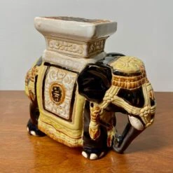 Eléphant En Faience, Porte-plante -Jardin Fournitures Boutique 39f1ab76 b6f7 488d bde6 7a1b4ec0abda