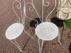 Deux Chaises Deux Fauteuils En Fer De Jardin -Jardin Fournitures Boutique 3a9a9ada 6b5b 4e7f a264 450a8cef31b7
