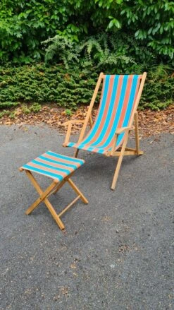 Ancienne Chaise Longue / Transat Avec Son Repose Pied -Jardin Fournitures Boutique 3b12f6d3 f89b 45a0 bf02 90aa504e4c98