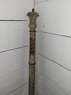 Ancien Départ D'escalier Ou Poteau En Fonte -Jardin Fournitures Boutique 3c4360ae a728 47e3 a12c d3fa870645f0