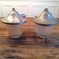 Lanterne Industrielle 12 Lanterne Industrielle -Jardin Fournitures Boutique 3ec98e13 df6c 43bb b927 01ce9205679f