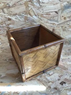 Cache Pot Plantes Carré En Bambou & Rotin Tressé Vintage -Jardin Fournitures Boutique 3f9bcbf6 2570 4f6e ac92 b78b7418b285