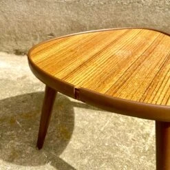 Porte Plante à Trois Pieds 1950 -Jardin Fournitures Boutique 40f50fc2 f318 4ab2 ba6f 3dd34935f97a