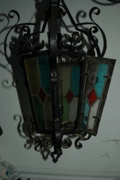 Lanterne Vitrail Néo Gothique Fer Forgé 10 Lanterne Vitrail Néo Gothique Fer Forgé -Jardin Fournitures Boutique 41c39e6b dc3c 4e94 ae69 903e26c9ed39