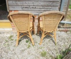 Ancien Salon En Rotin Clair : Table & 2 Fauteuils 21 Ancien Salon En Rotin Clair : Table & 2 Fauteuils -Jardin Fournitures Boutique 454a24ae 52be 439d 84b8 c1853658fd76