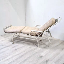 Chaise Longue D’infirmerie Originale En Acier, France Années 1930 -Jardin Fournitures Boutique 48006df3 b3b6 4306 9962 8bb6143d438e