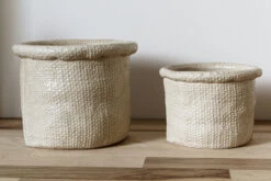 Paire De Cache Pots Christian Dior -Jardin Fournitures Boutique 4b63a23e 53ce 47bb 8f71 f8f847ea71a7