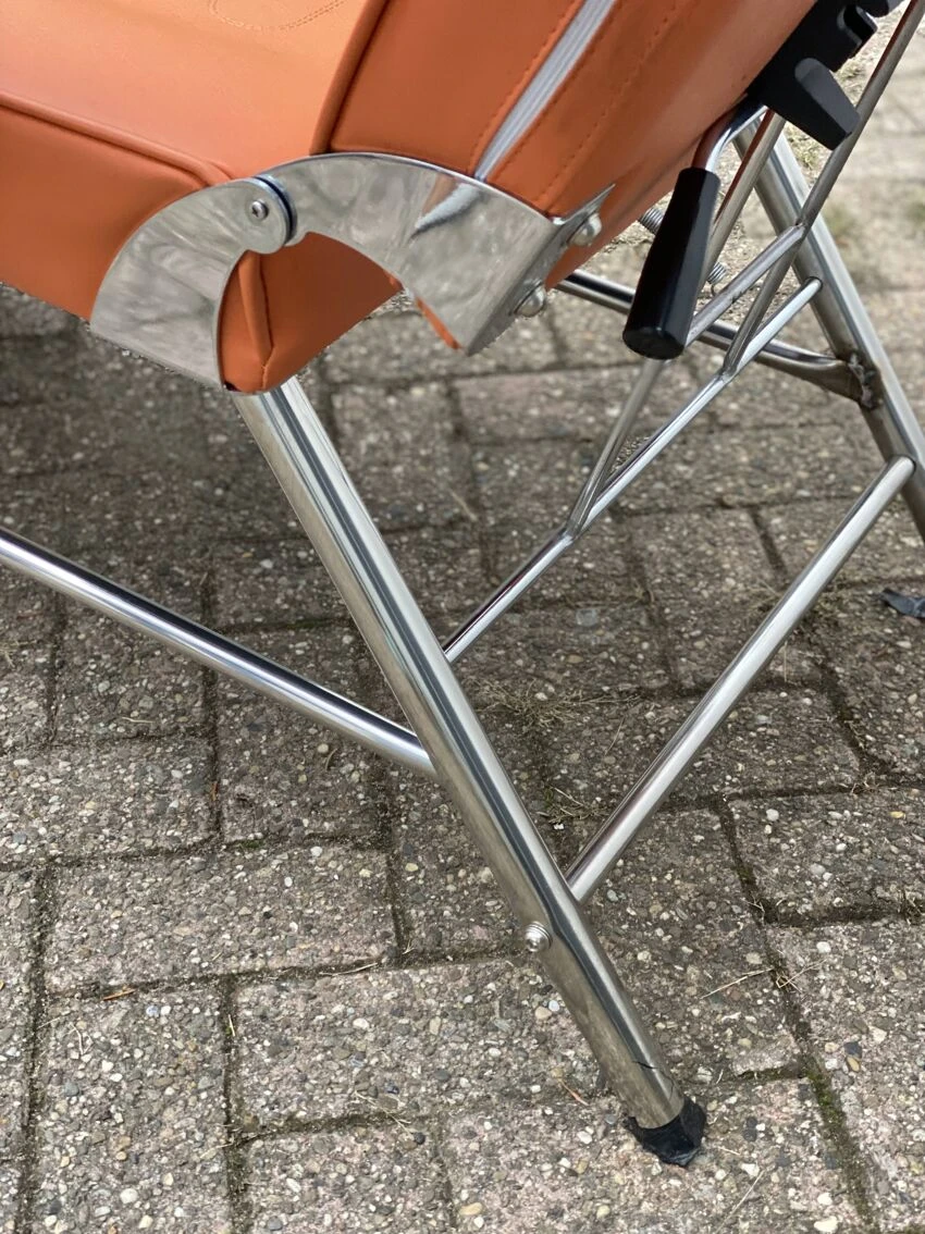 Chaise Palor De Bronzage Convertible Ou De Tatouage 9 Chaise Palor De Bronzage Convertible Ou De Tatouage – Image 7