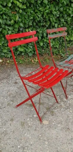 Lot De 4 Chaises De Jardin Terrasse Bistro ,guingette Pliantes Début XX ème Fer Et Bois -Jardin Fournitures Boutique 4c16419b 15c0 4396 a1d8 04ea45dfb846