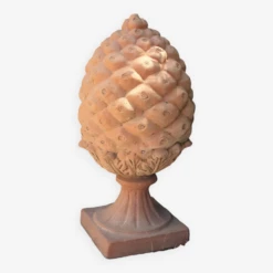 Épi De Faîtage Ananas