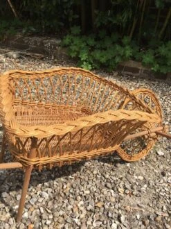 Brouette De Décoration En Osier 12 Brouette De Décoration En Osier -Jardin Fournitures Boutique 514ccd5b a6b1 47df 842e da4ab52c728f